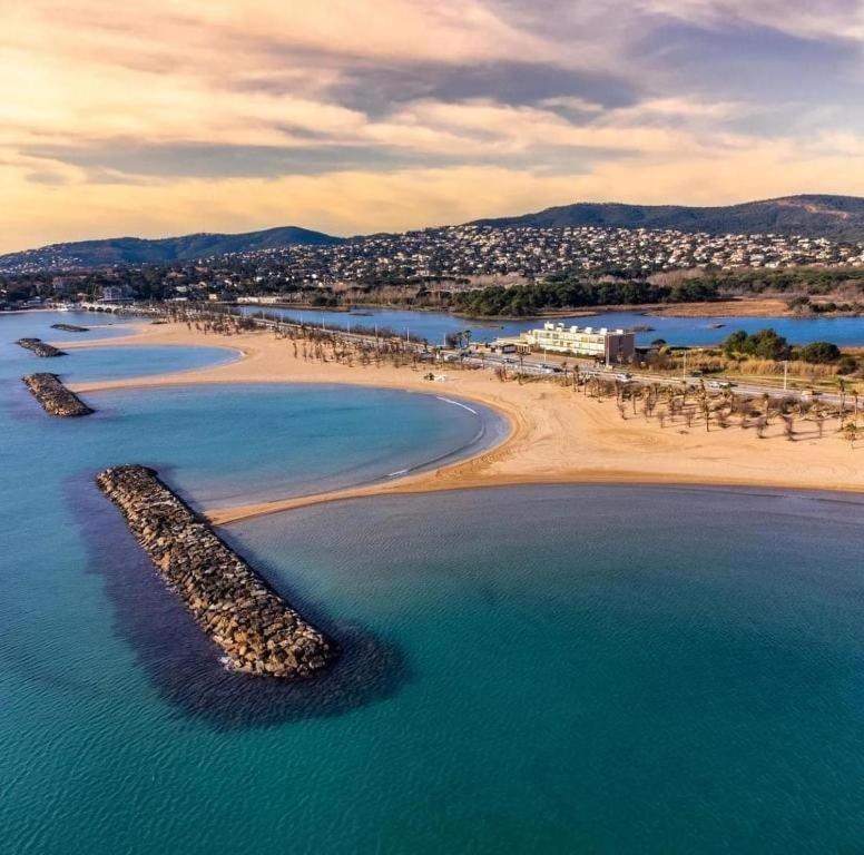 Le Venise 4 Pers, Front De Mer, Vue Etang, Clim Appartement